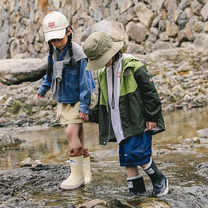 Children's rain shoes fashion boys and girls kindergarten baby waterproof shoe cover shoes medium and large children non-slip rain boots rubber shoes