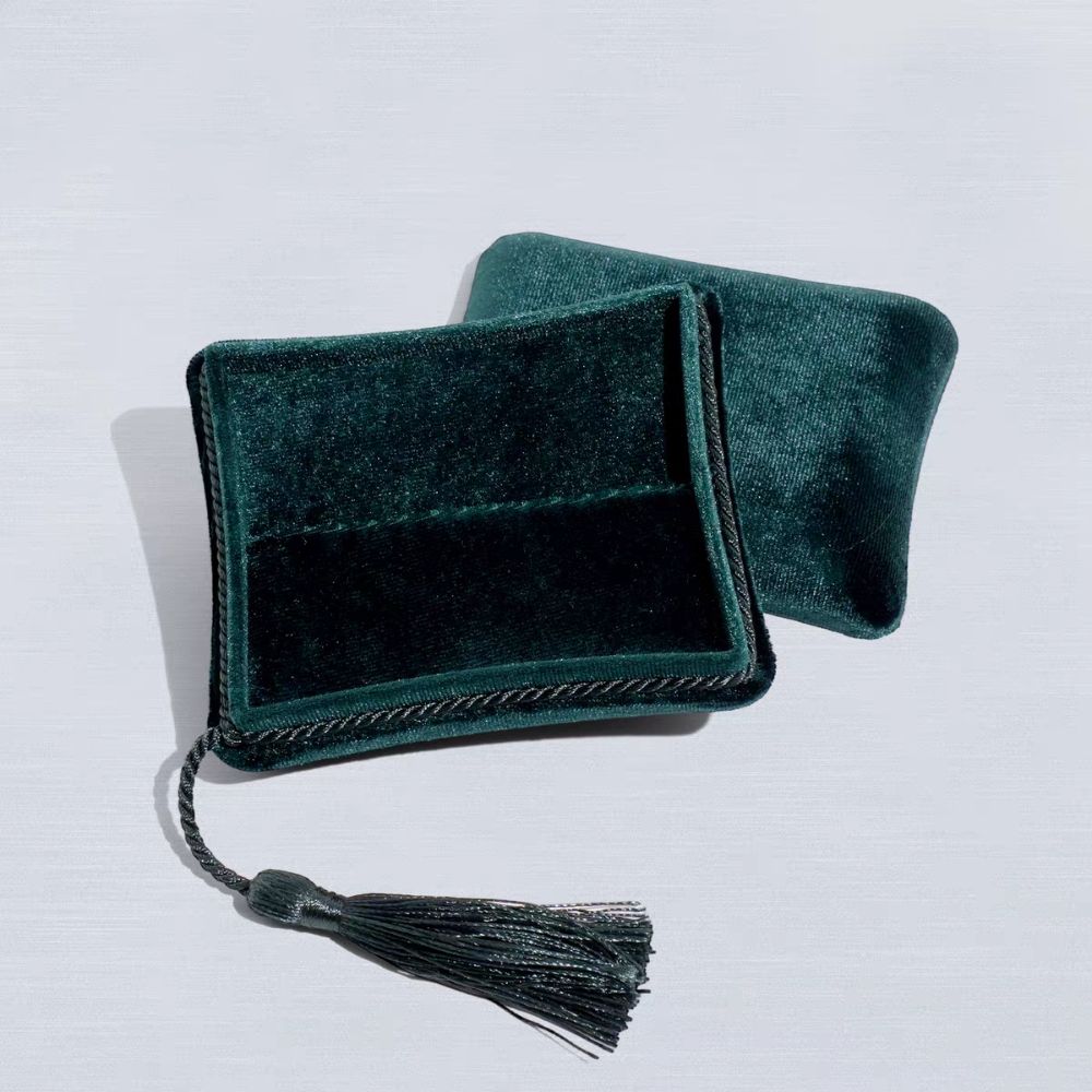 Tassels Velvet Jewelry Holder Rings Necklace Earrings Storage Case Jewelry Packing Bag  Vacation