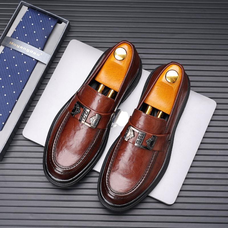 Chaussures en Cuir pour Homme Mocassins Chaussure Formelle Respirante Antidérapante Légère Confortable Résistante Chaussures Décontractées pour Homme Mocasins