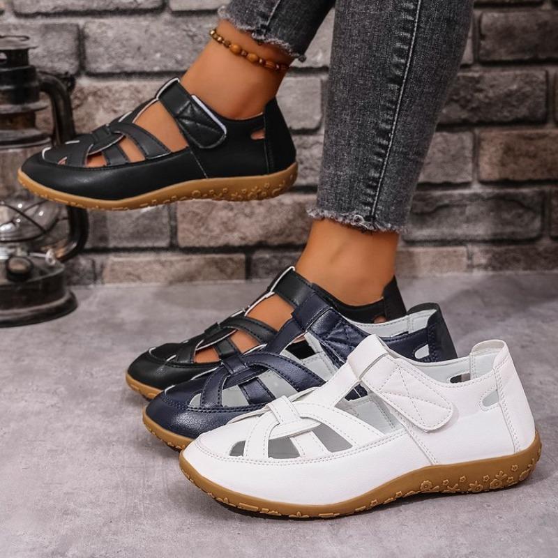 New Style Women's Shoes Beach Sandals Hollowed-out Flat Sandals