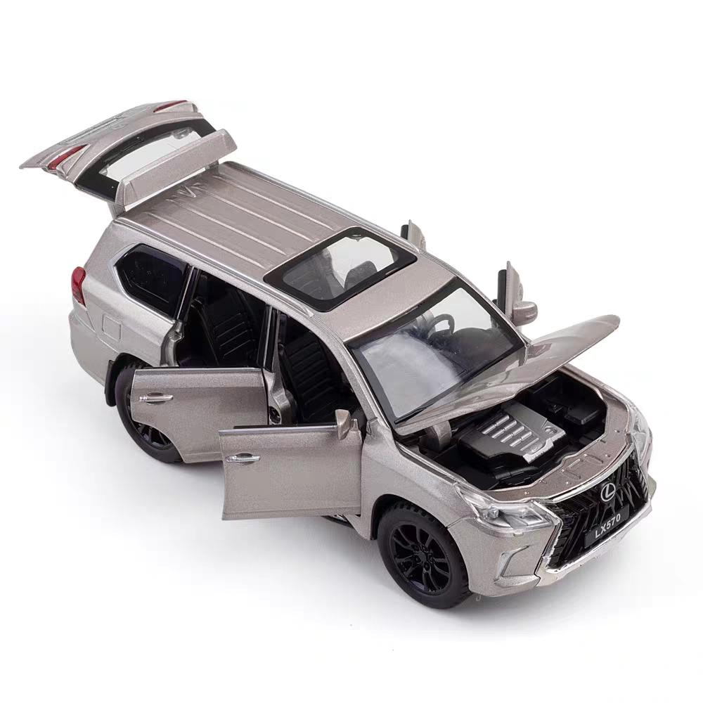 Toyota Lexus LX570 SUV Mare de Teren Simulare Diecast & Vehicule de Jucărie Sunete & Lumină Mașină cu Tracțiune:32 Model de colecție din aliaj