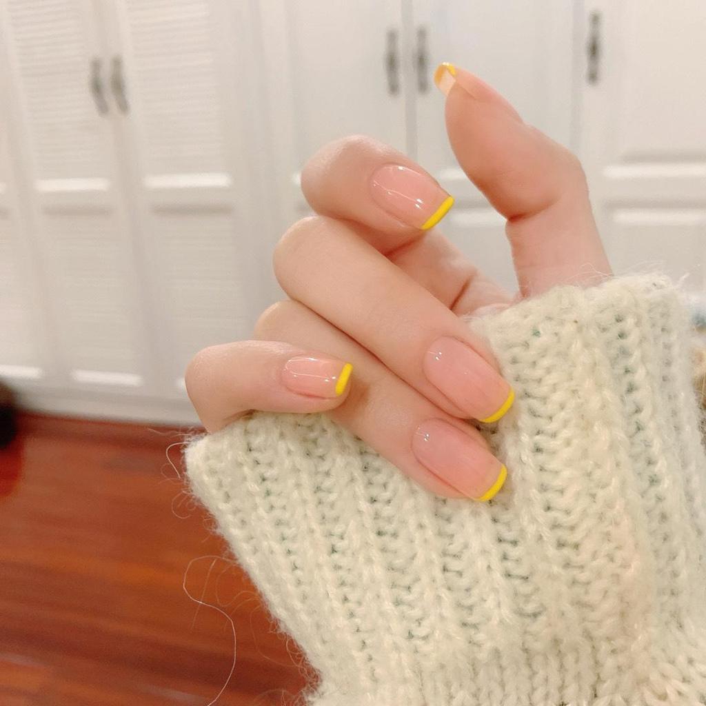 French Nude Simple Wearable Nails - Finished Nail Art Stickers & Detachable False Nail Pieces