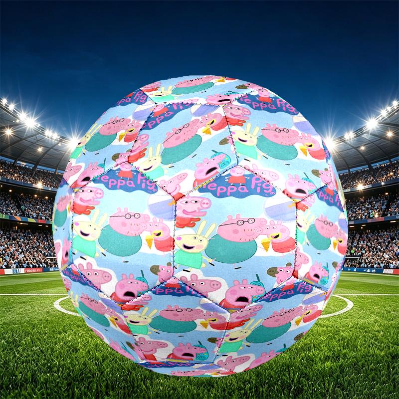 Peppa Pig Print Size 5 Soccer Ball, PU Wear Resistant Football for Match Training and Daily Practice, Birthday Gift for Soccer Fans