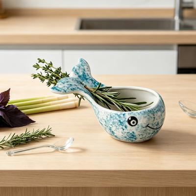 Herb Stripper Bowl Resin Herbal Peeling Bowl with 4 Size Holes Blue Whale Shape Pottery Herb Peeler for Removing Leaves from Thyme Rosemary