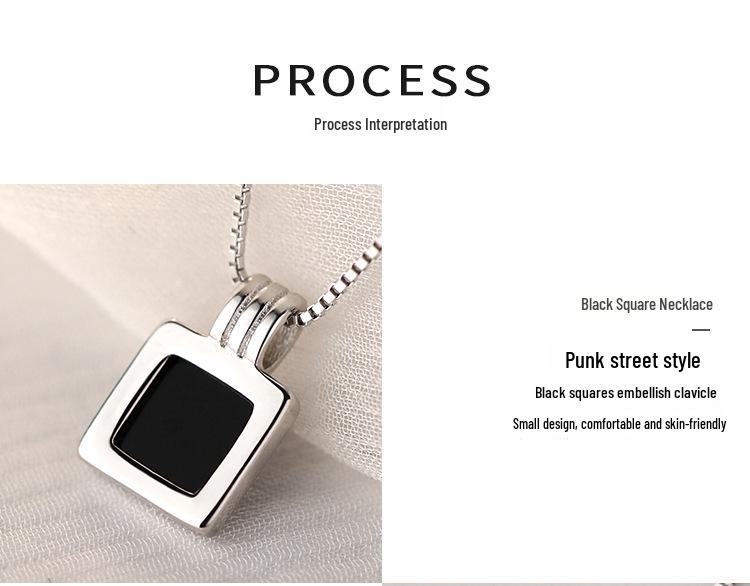 Collier Carré Noir en Argent Sterling: Chaîne clavicule design niche élégant, style froid 2022.