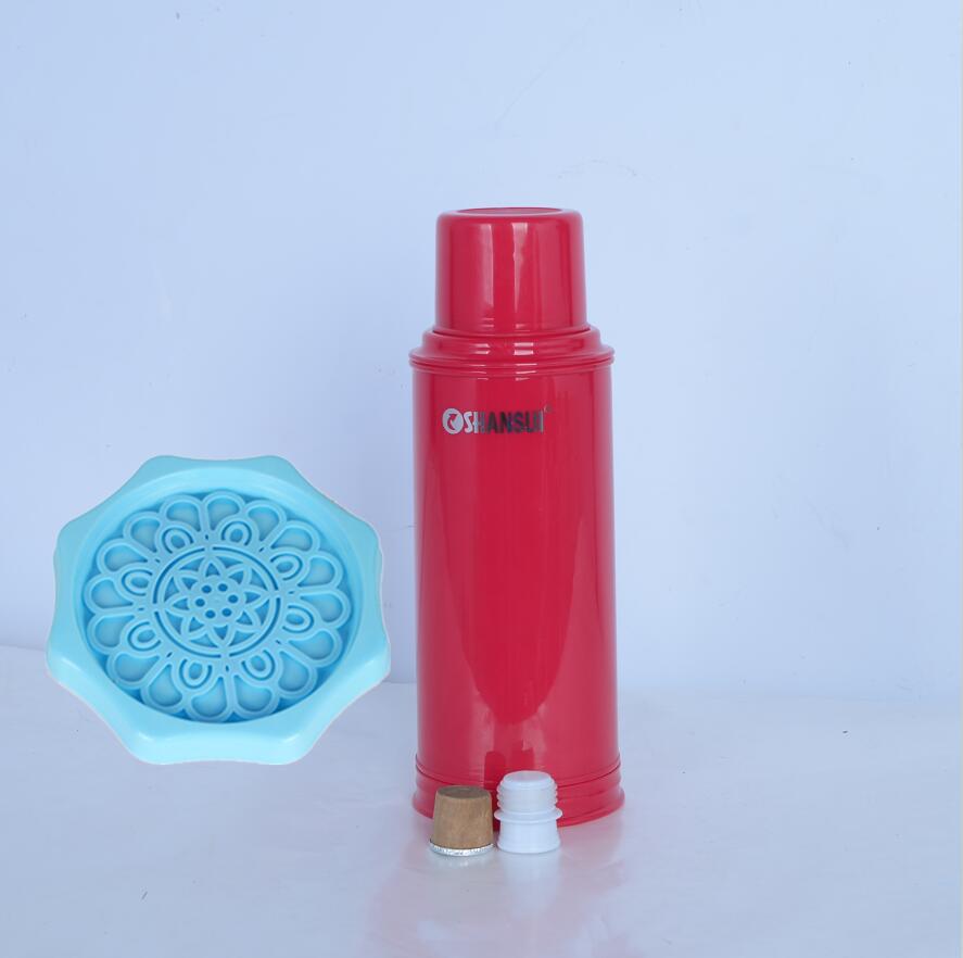 2L Vintage Thermos Flask with Leather Insulation for Dorm/Home - Small, Plastic Shell for Boiling Water