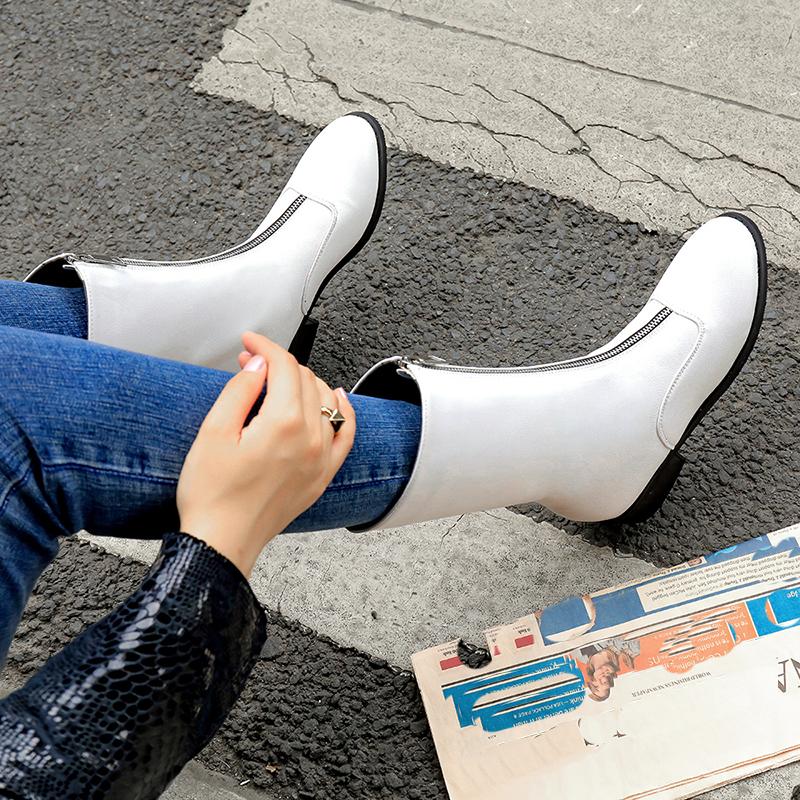 Women's Low-heeled Short Boots Autumn and Winter New Thick-heeled Large-size Comfortable Casual Short Boots