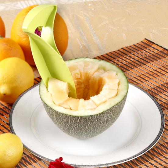 Melon Cube Cutter Tool Quick Fruit Slicer for Cantaloupe Easy Clean Dishwasher Safe Kitchen Gadget for Melons And Summer Snacks