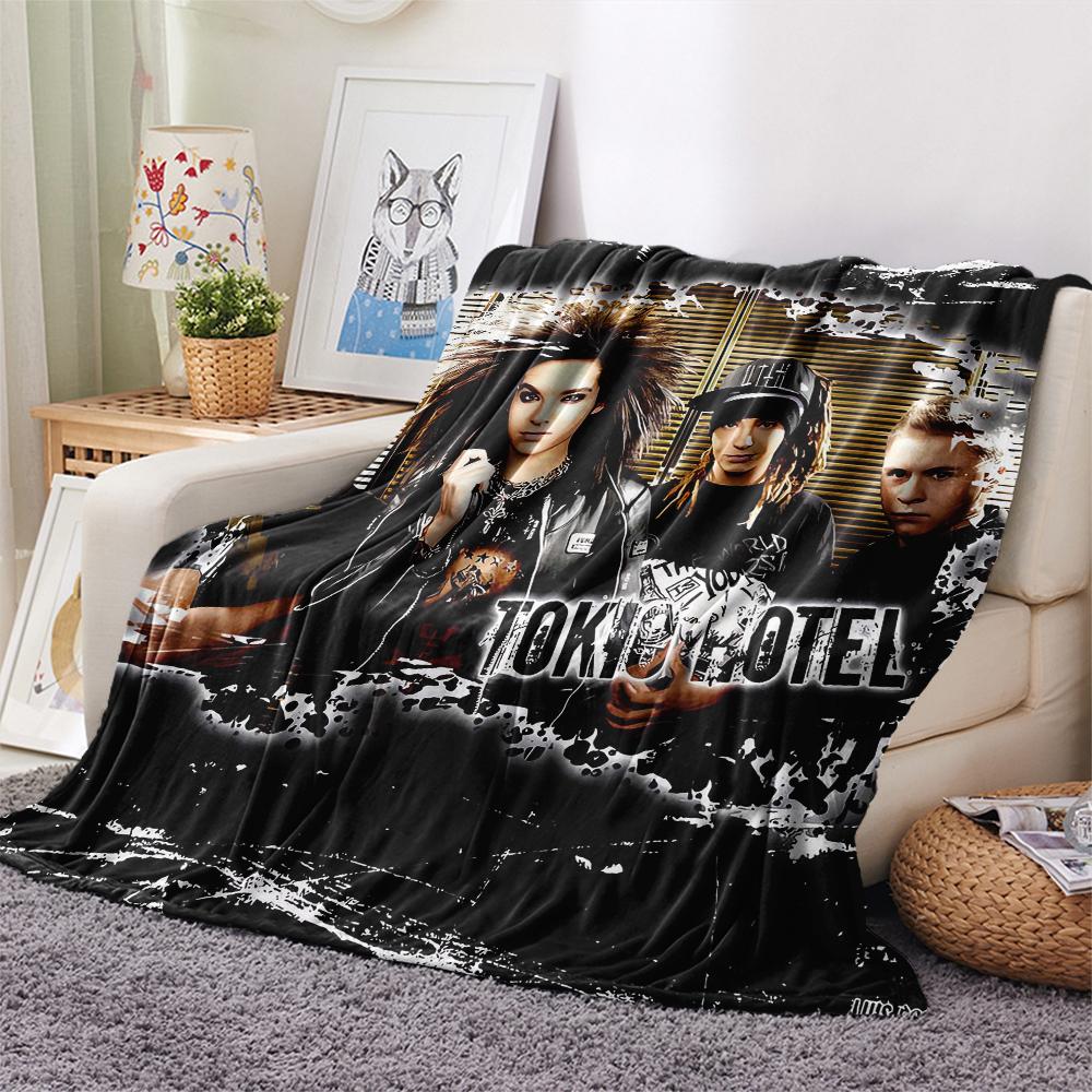 1Pc TH Band Print Flannel Blanket, High Quality Comfortable for All Seasons, Home Decor, Warmth and Comfort, Perfect for Christmas Gifts
