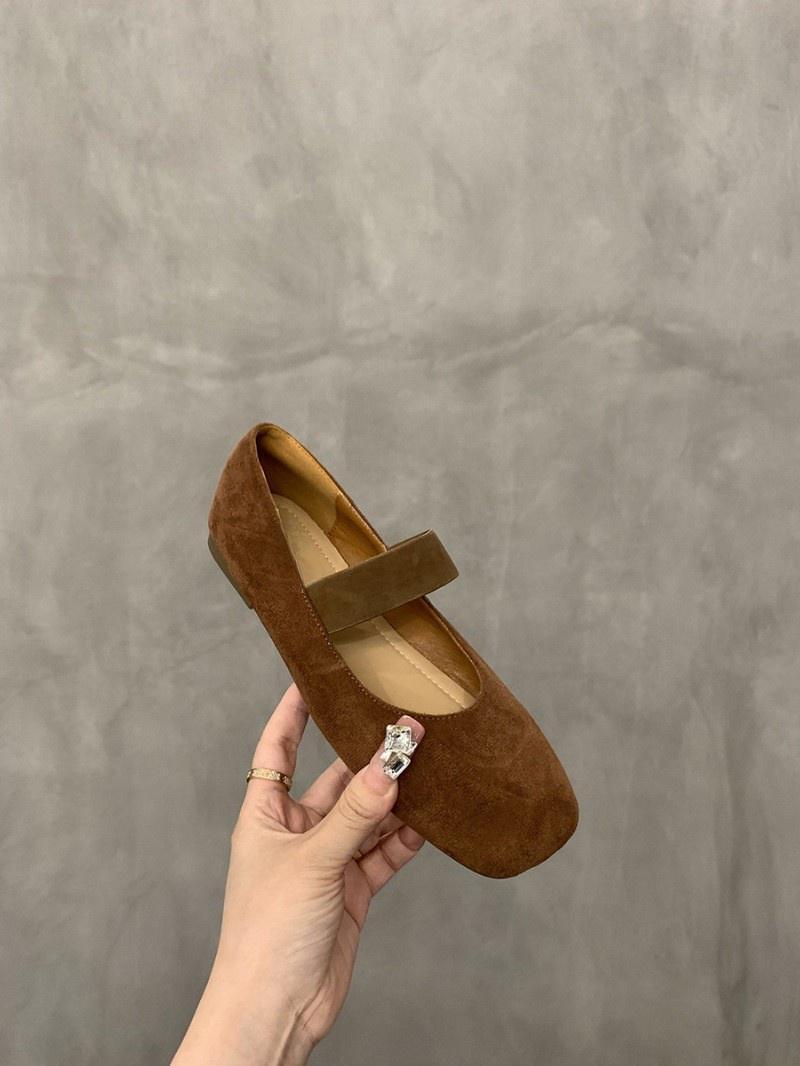 

Маленькие красные туфли-лодочки в стиле ретро на плоской подошве, туфли-феи, новые летние балетки 2024 года с юбкой, туфли Мэри Джейн 35