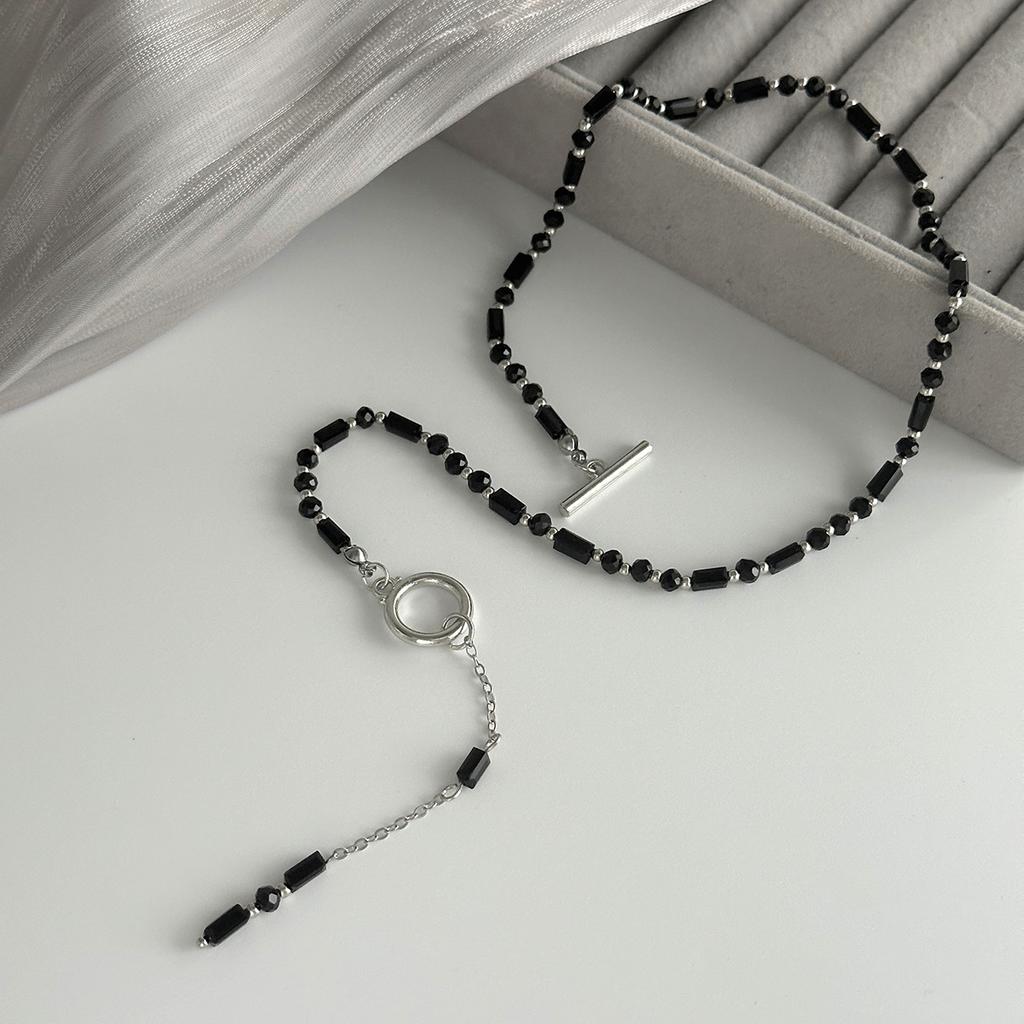 Vintage Y-förmige Schwarze Kristall Quaste Halskette Mode Minimalistisch OT-Verschluss Gespleißte Schlüsselbein Kette für Damen Tägliche Party Schmuck Zubehör