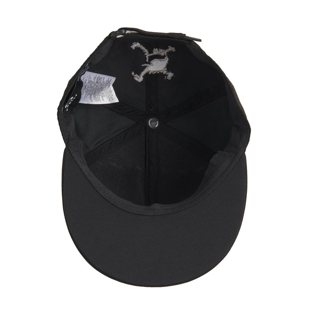 Oakley Skull Metal Cap FA 24.0 - HYDROLIX Moisture-Wicking Golf Hat - Blackout - One Size