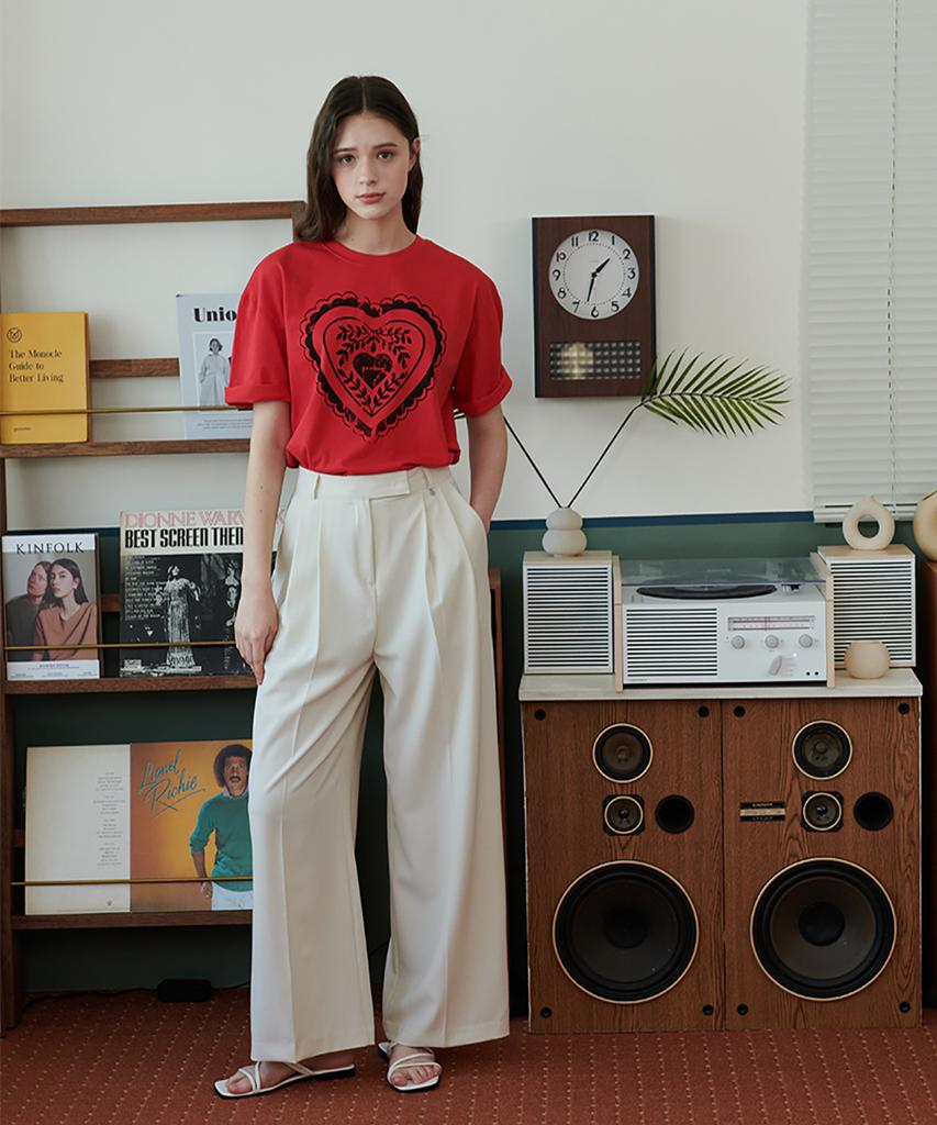 Eoboneoseu Heart Print T-Shirt [Red]