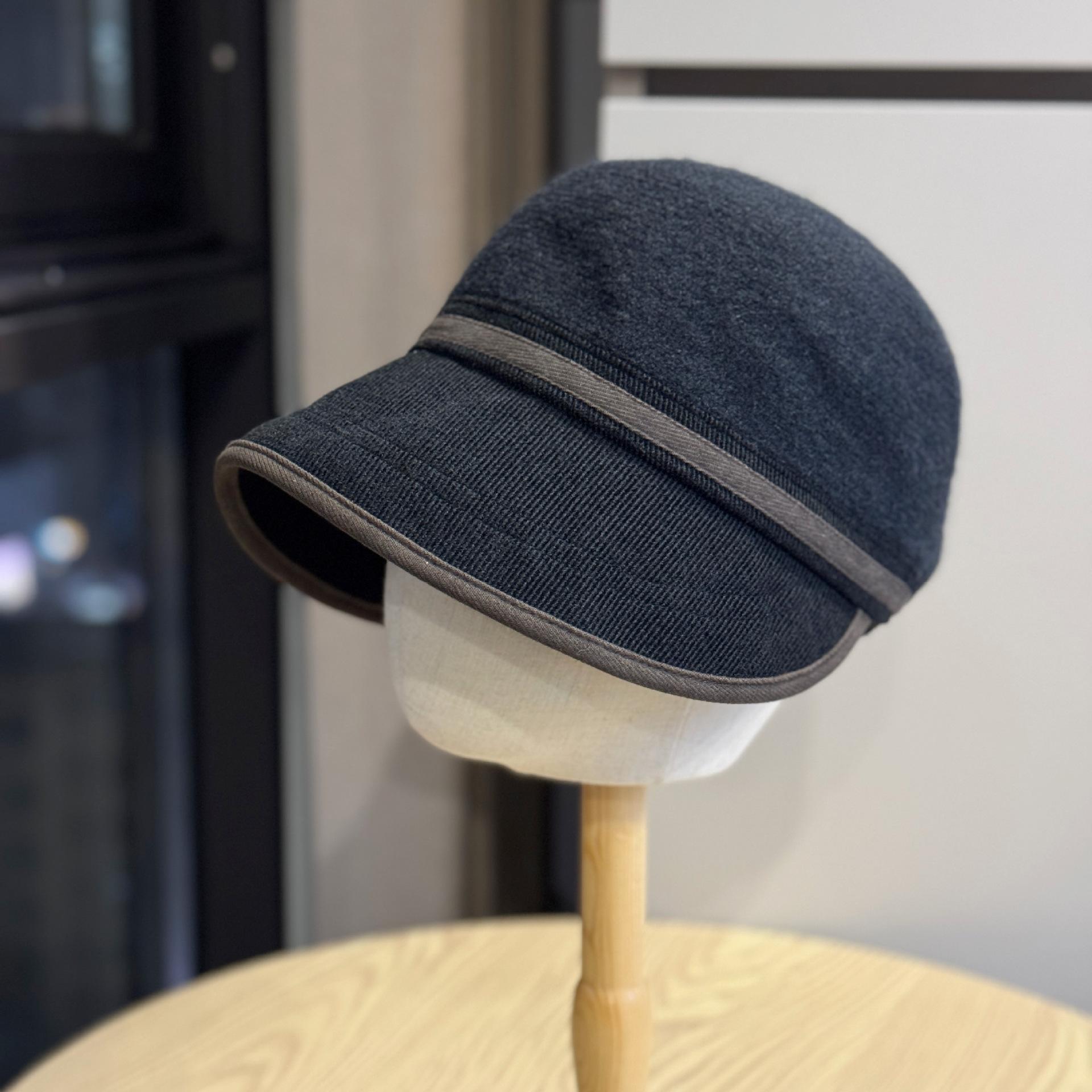

New Hepburn-style woolen fisherman hat for women, suitable for spring and autumn, with wide brim that makes the face look smaller, same style as Zhao Adult54-60Average Size чёрный