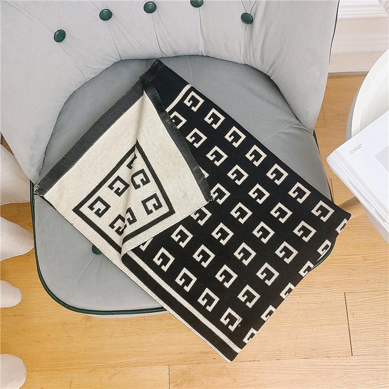 

2024 Осень/Зима Новый утолщенный теплый двухсторонний двухцветный шарф из искусственного кашемира с кисточками, высококачественный воротник-шаль 180x65cm