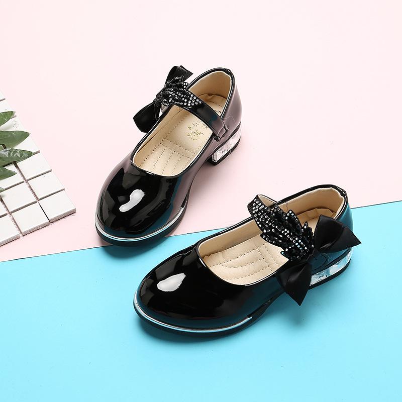 Fashion Girls Shoes Spring New Kids Leather Shoes Soft Soled Girl Princess Shoe Anti Slip Kids Casual Shoes Simple Child Shoe