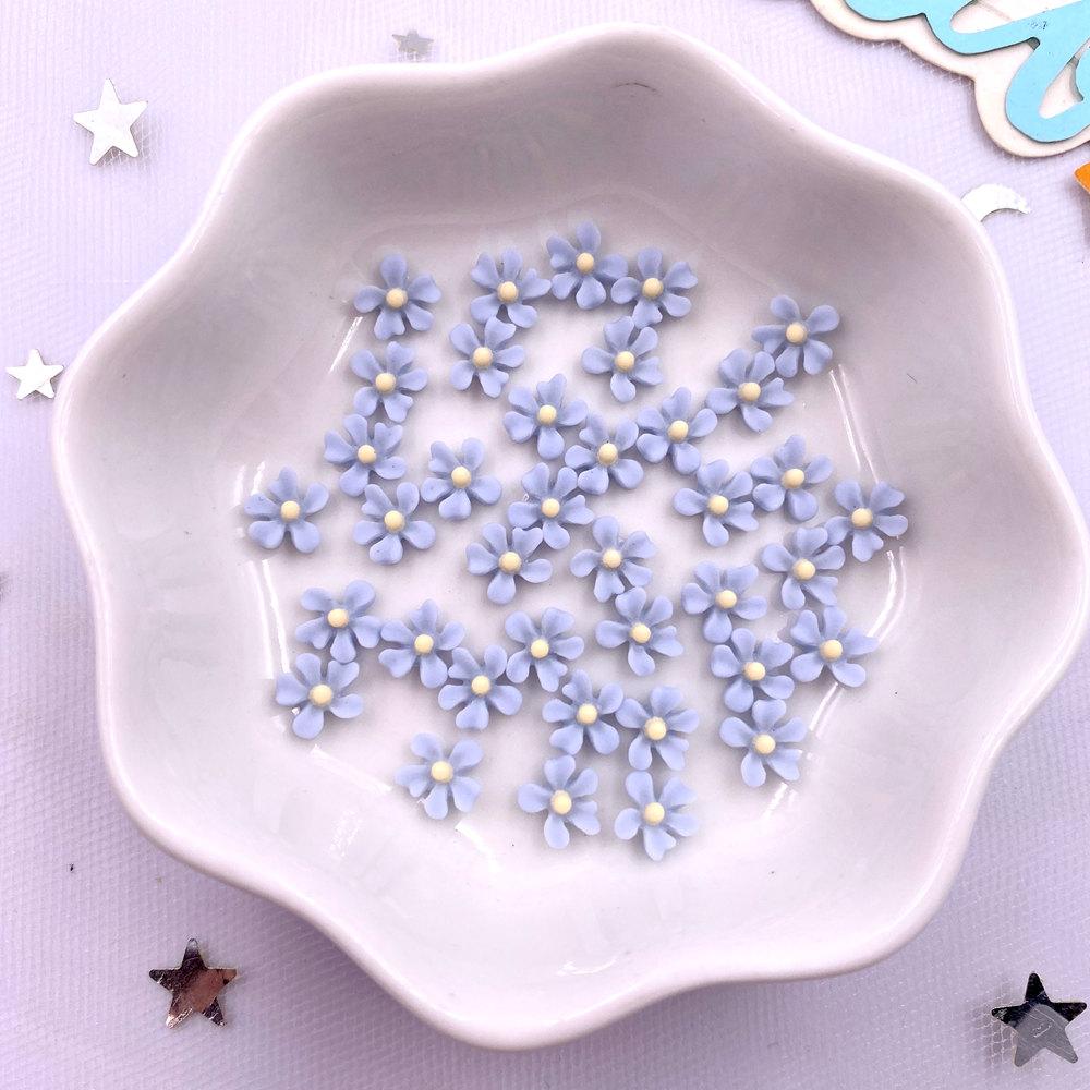 100Pcs 7mm Resin 3D Colorful Mini Osmanthus Flower Gems Flat back Stone Scrapbook Jewelry Wedding Applique Nail Art Decor Crafts