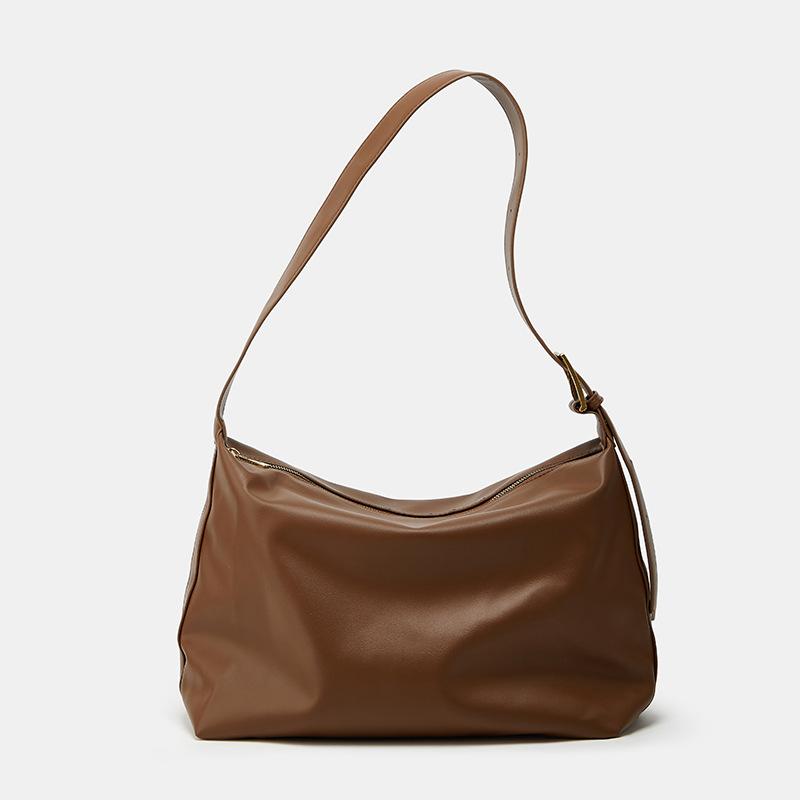 New large-capacity bag women's high-end sense simple and versatile shoulder messenger bag underarm bag soft collapse minimalist