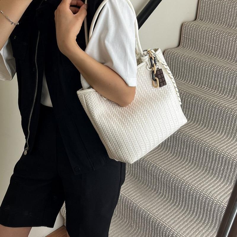 Große gewebte Tasche Damen Herbst neu vielseitige Umhängetasche beliebte Tragetasche