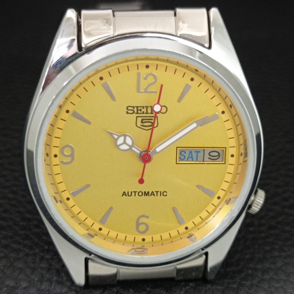 AUTOMATIC VINTAGE REFURBISHED SEIKO 5 JAPAN MENS GREEN DIAL WATCH a446209-1