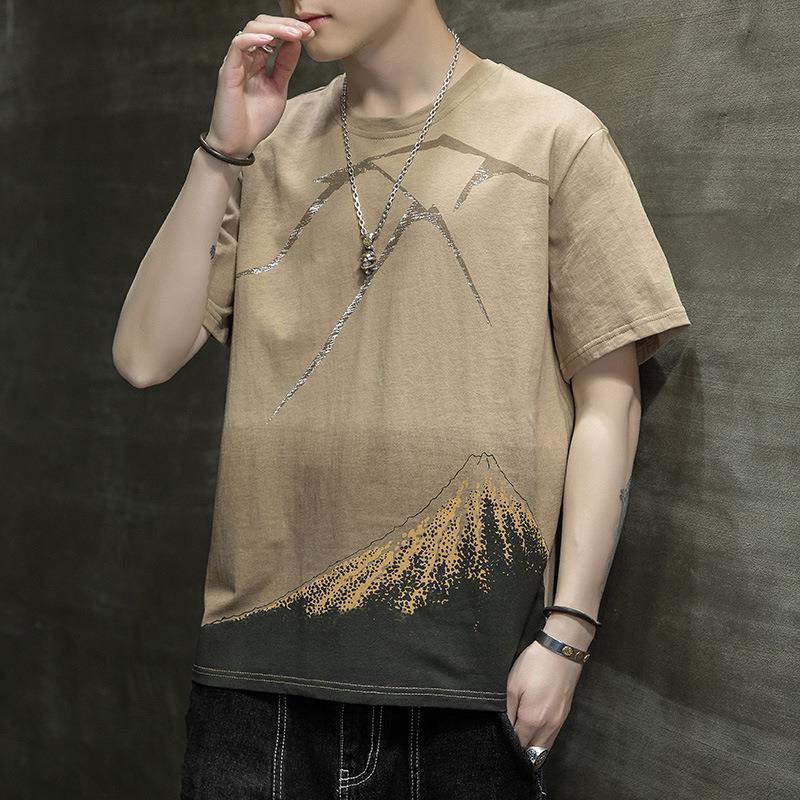 Men's White Mountain Print T-Shirt, Casual Short Sleeve Mount Fuji Graphic Top for Daily Wear