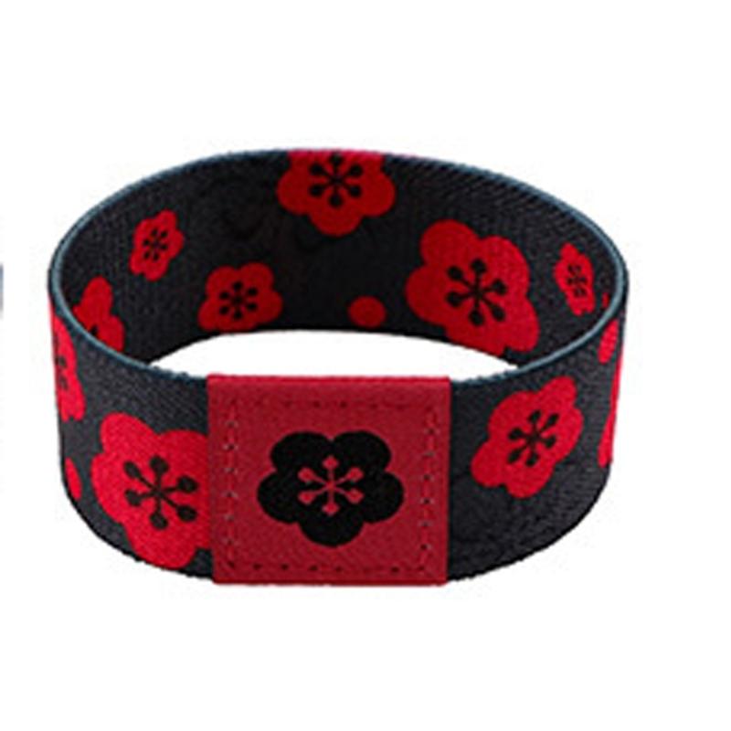 

Elastic Floral Dolphin Wristband For Women And Girls Comfortable Stretchy Sporty Accessory For Fitness And Daily Wear