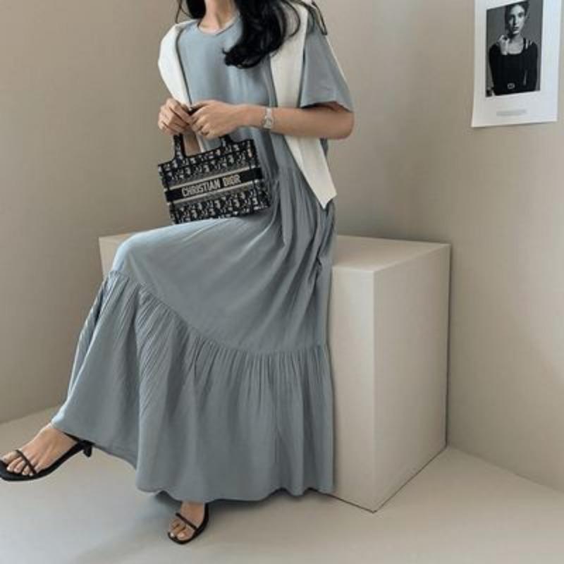 Summer Solid-color Round Neck Pleated Short Sleeved Dress