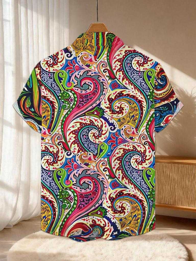 New Men'S Casual Short-Sleeve Shirt with Vibrant Paisley Patterns, Featuring Intricate And Elaborate Vine Designs. Perfect for Festive Gatherings And