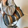 Sac de voyage Nouveau sac pour femme Mode d'été Sac à main rayé polyvalent Sac bandoulière messager grande capacité
