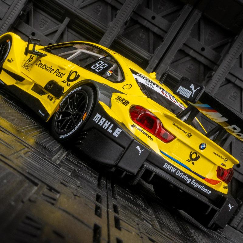 AAAON1 1:24 BMW M4 DTM Alloy Racing Car Model Diecasts Simulation Metal Toy Vehicles Car Model Collection Kids Toys Gift F193