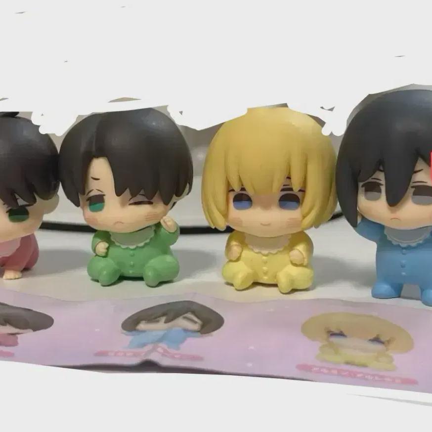 

Атака Титанов Агатанз Фигурка Гача Леви Армин Эрен Микаса