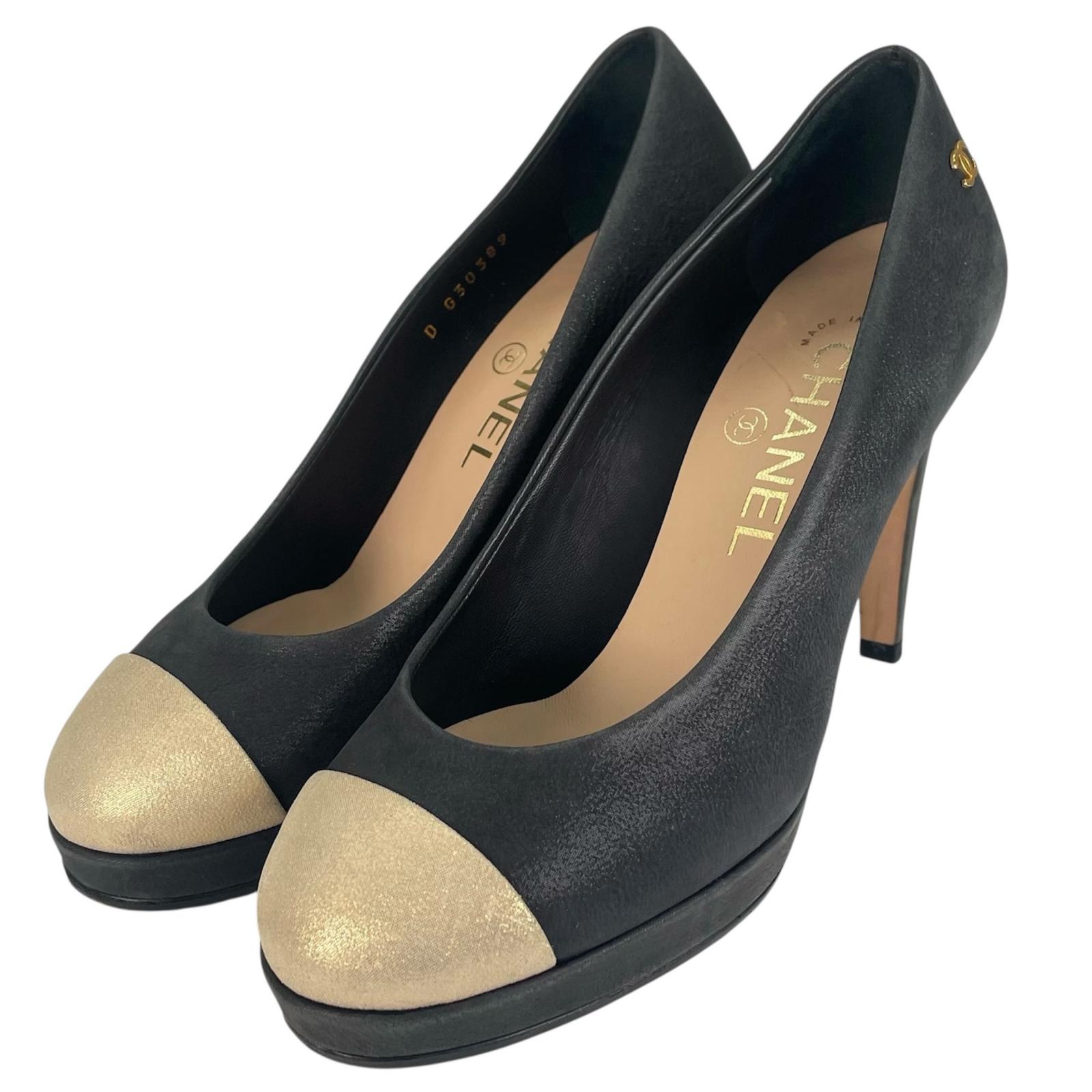 

Great CHANEL pumps COCO Mark round toe Black beige leather Women 35 G30389 Used