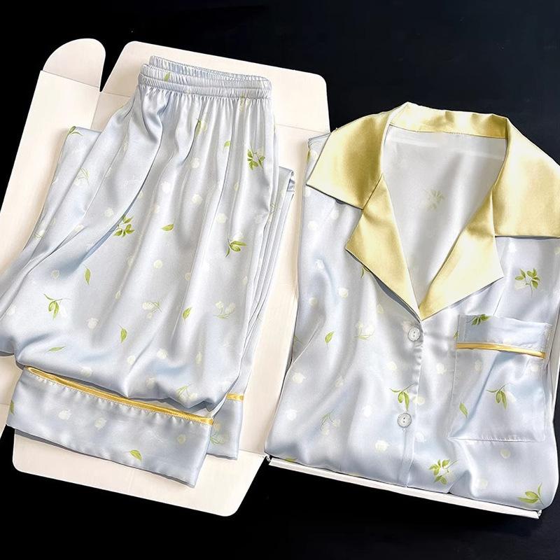 Spring And Summer Wind Floral Simulation Silk Pajamas Women'S Short-Sleeved Trousers Can Be Worn Outside Loungewear