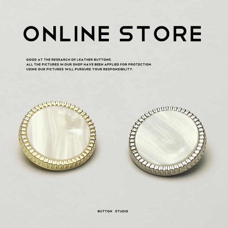 

5Pcs Imitation Shellfish Alloy Buttons With Tooth Edge Women S Jacket Sweater Decorative Double-Sided Nylon Coat Xiaoxiang Clothing Buttons 1 #[20mm tooth edge imitation shell gold]