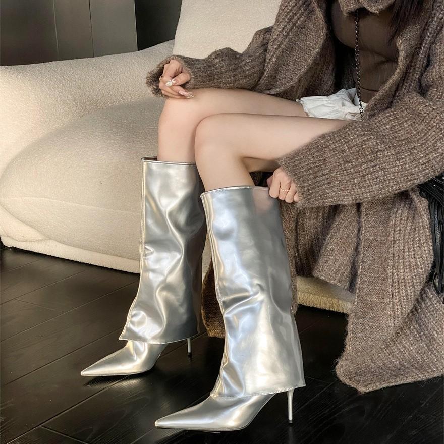 Herbst und Winter 2025 neue europäische und amerikanische Mode Internet-Berühmtheit spitz zulaufende Zehen dünner Absatz Mode dünnes Temperament High Heel Stiefel