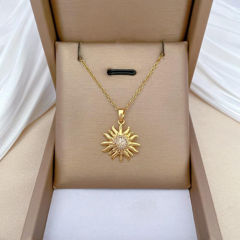 Stainless Steel Chain Punk Zircon Sun Pendant Necklace for Women Men Cool Jewelry Daily Party Accessories Gifts for Friends