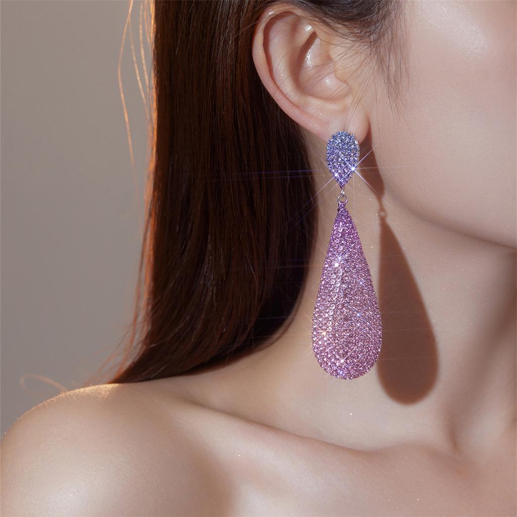 Heavy Industry Model Full of Diamond Powder Rhinestone Long Water Drop-shaped Earrings