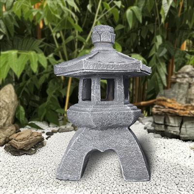 Solar-Pagodenlaterne, Gartenstatue, Außendekoration, Gartenornamente, Steinoptik