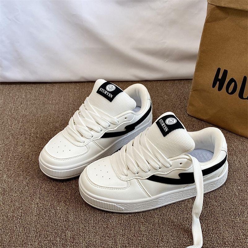 Niche couple lightning bread shoes ins new original retro new casual versatile sports light luxury shoes