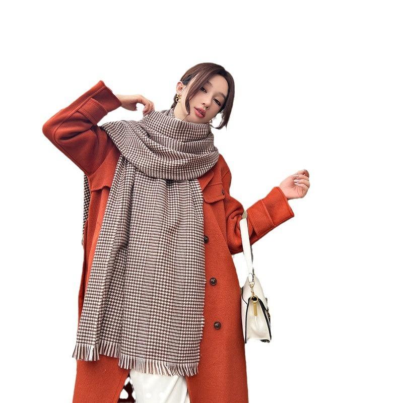 Autumn and Winter New Wool Scarf Women's High-end Jacquard Shawl Versatile Thickened Warm Scarf