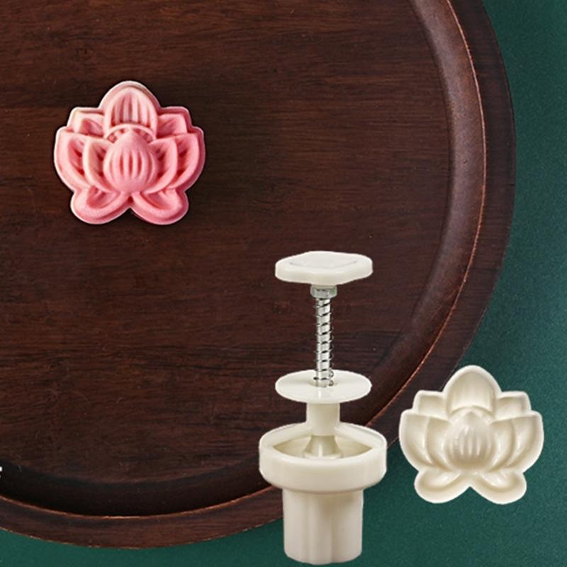 Chinese Style Flower Mooncakes Stamp Tool Green Bean Pastries Stamp Innovative Pastries Mold for Cultural Celebrations