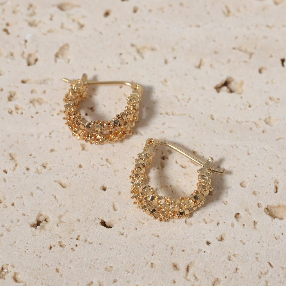Golden Plated Hollow Zirconia Huggie Hoop Earrings for Women Jewelry Wedding Party Accessories