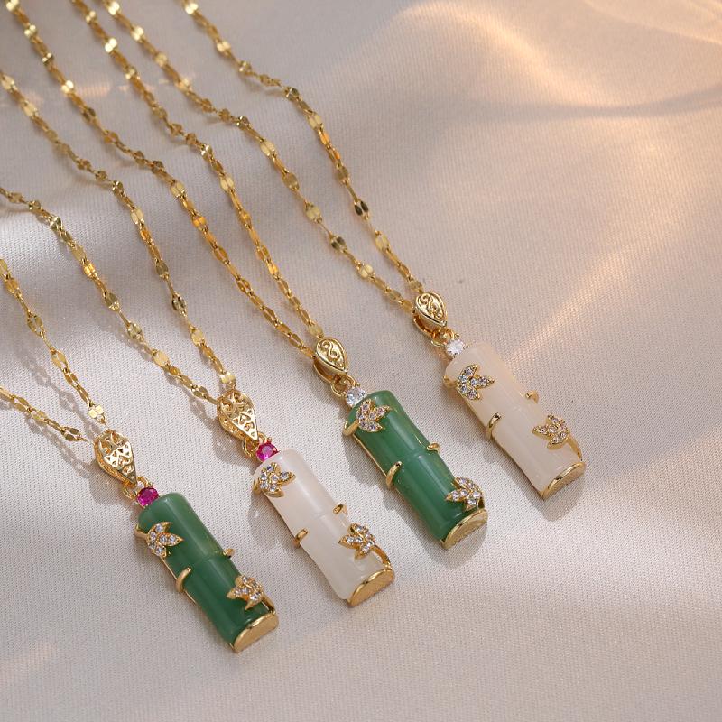 

Women s Retro Style Emerald Bamboo Necklace - Niche Design in Titanium Steel