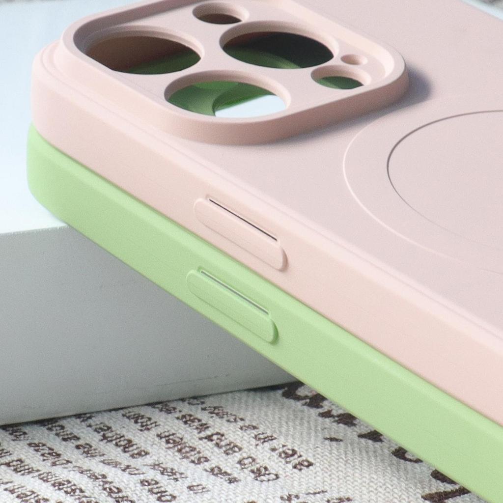 Silicone Case with MagSafe for iPhone 15 Pro Silicone Case purple