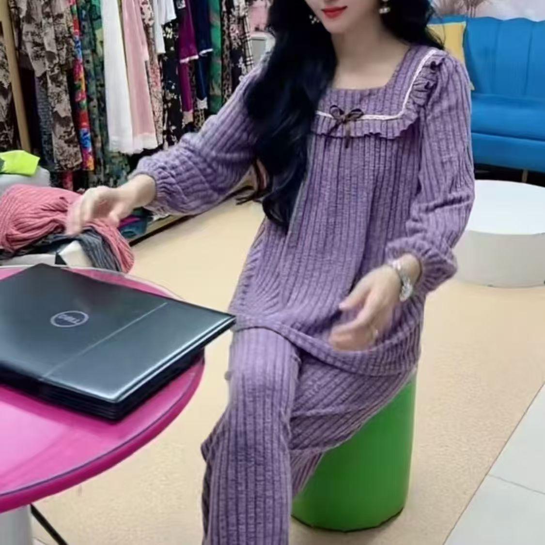 

Женский вельветовый пижамный комплект с квадратным вырезом - Уютная осенне-зимняя домашняя одежда 2XL (for 120-140 jin)