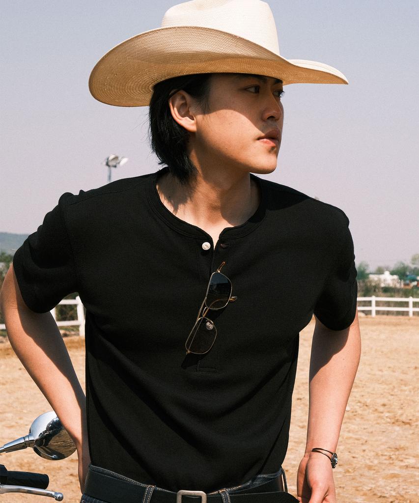 VDR Bikers Henly Neck T-Shirt [Black]