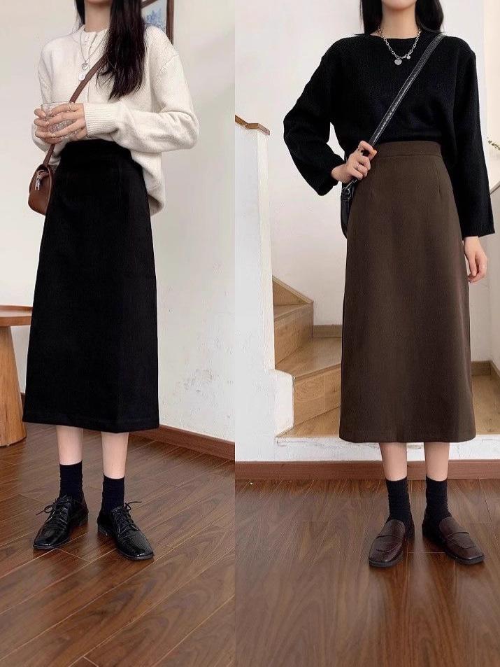 Women's High Waist Wool A-line Skirt: Slimming, Versatile, Black, Slit, Hip-Covering, Autumn/Winter 2025.