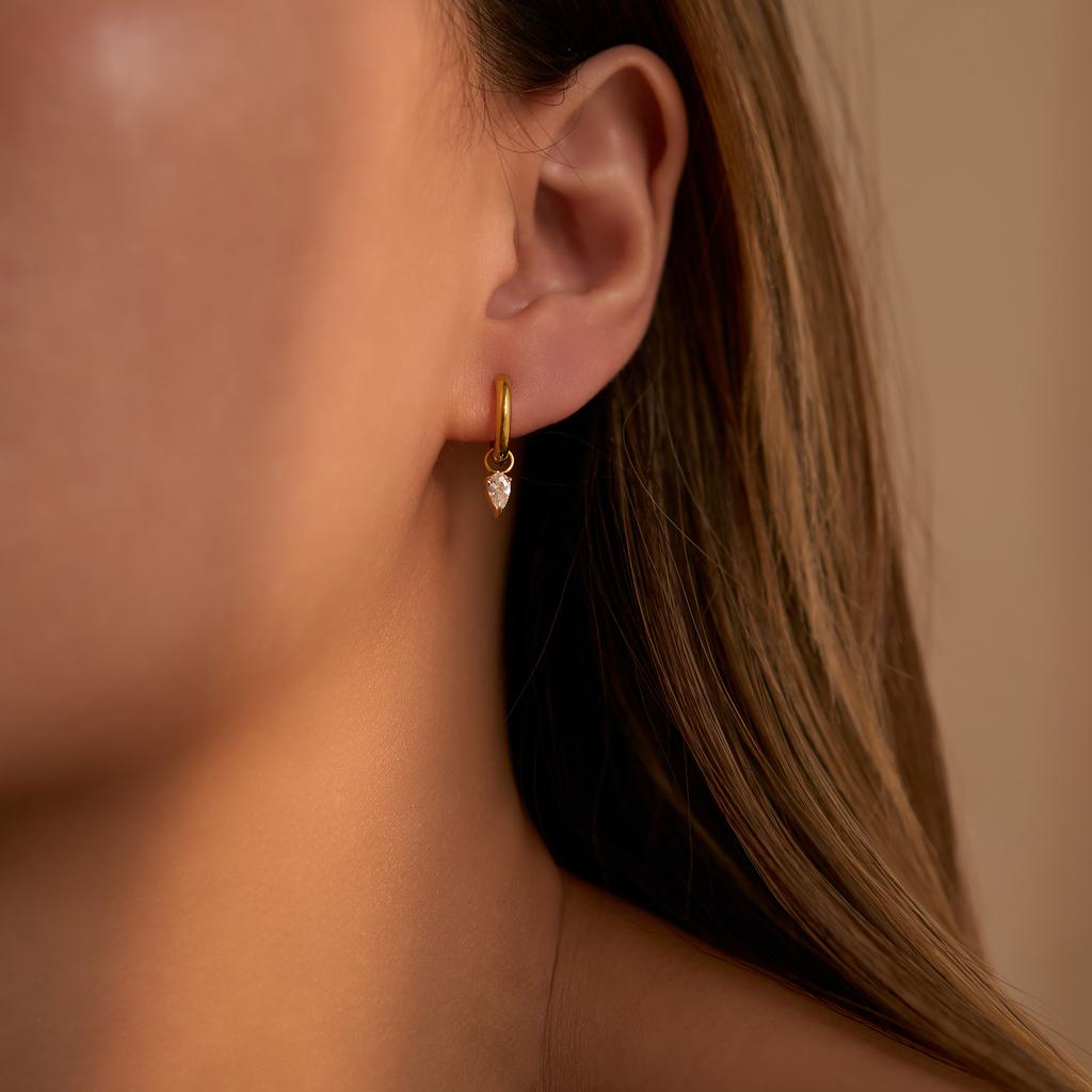 Dazan Winter New HOT 18k Gold Plated Hypoallergenic Stainless Steel Modern Korean Clear Teardrop Zircon Mini Tiny Girl Earrings