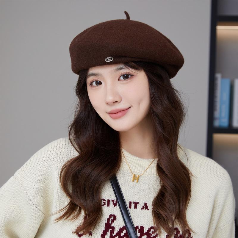 Y2K FashionBeret für Damen, bonbonfarbene Künstlermütze mit Lederabzeichen und Satinfutter, Handwäsche/Trockenreinigung, vielseitig für Herbst und Winter