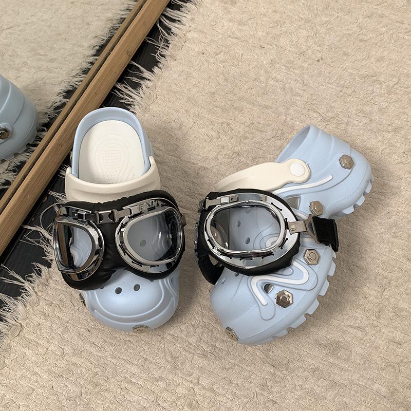 Popular flow white thick-soled hole shoes women s wear stepping on shit bag head sandals 39-40 bag синий 3490₽